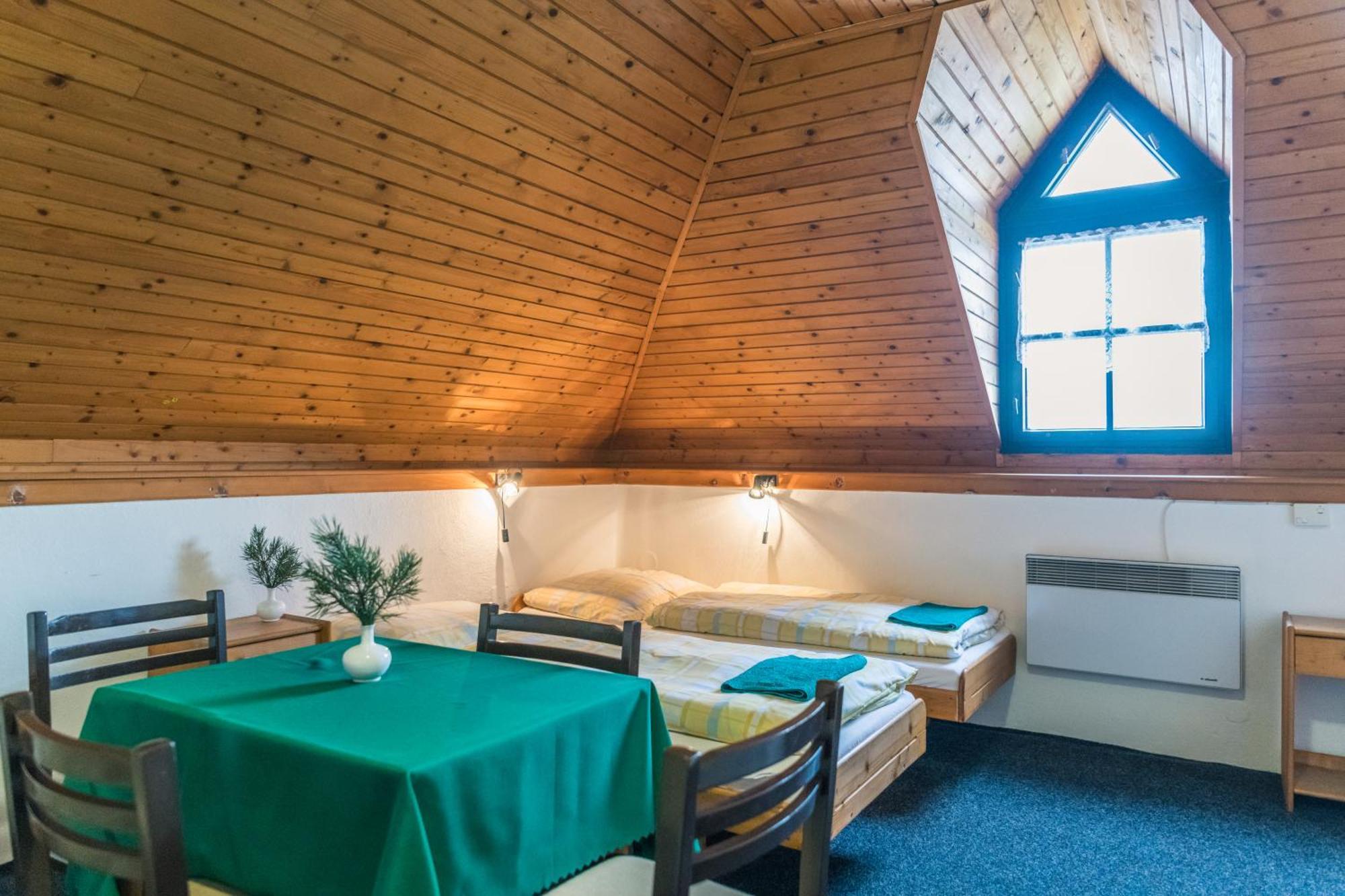 Penzion Familia Antol Липтовски-Микулаш Экстерьер фото